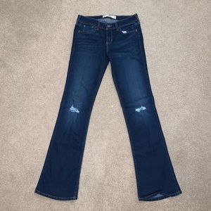 Destroyed bootcut jeans (dark wash)